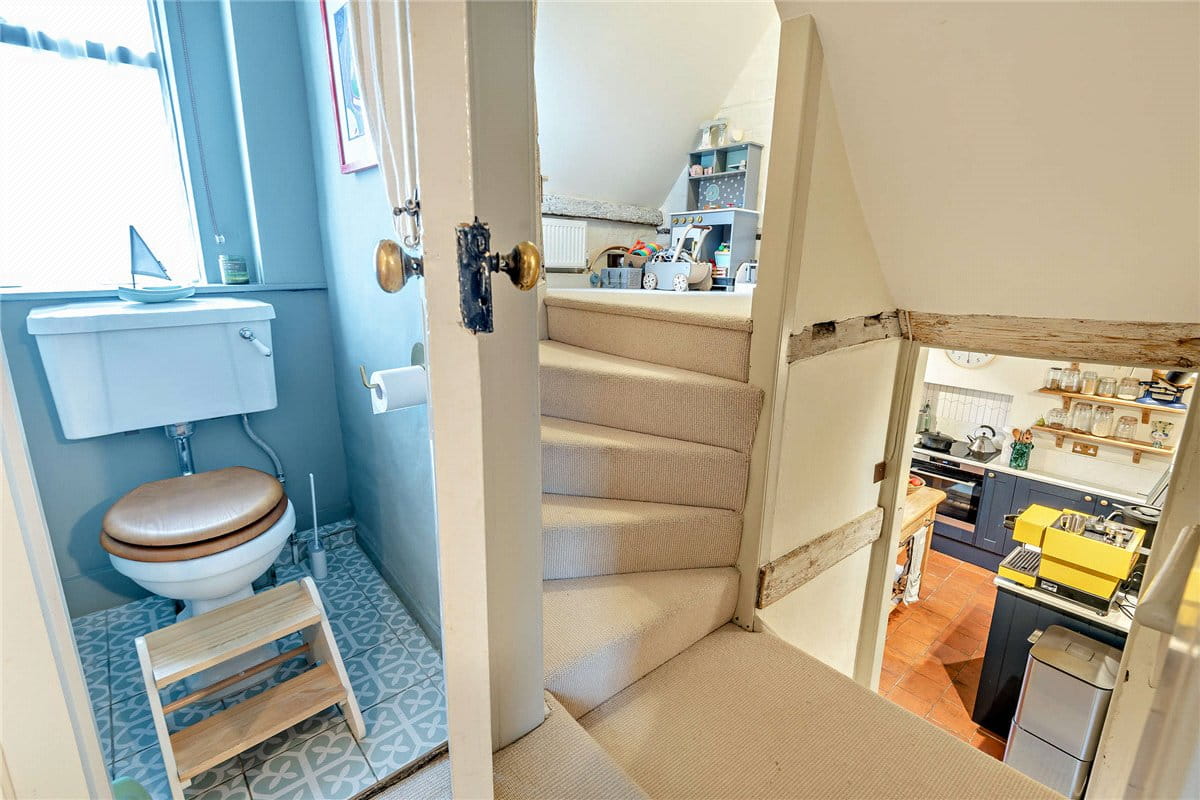 4 bedroom house, George Street, Kingsclere RG20 - Sold STC