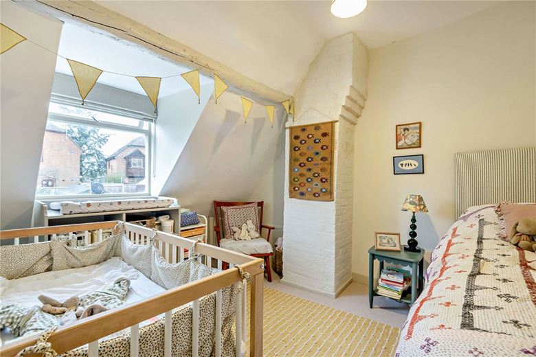 4 bedroom house, George Street, Kingsclere RG20 - Sold STC