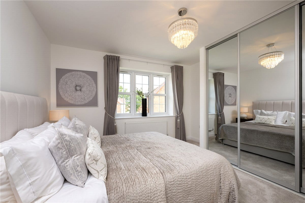 4 bedroom house, Princess Gardens, Bishops Green RG20 - Available