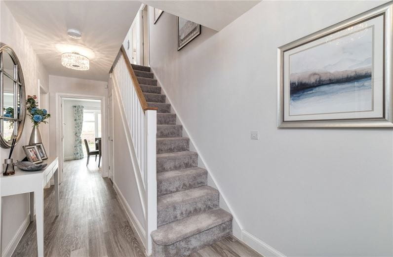 4 bedroom house, Princess Gardens, Bishops Green RG20 - Available