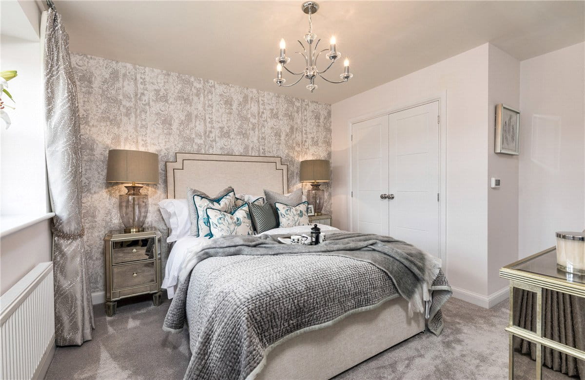 4 bedroom house, Princess Gardens, Bishops Green RG20 - Available