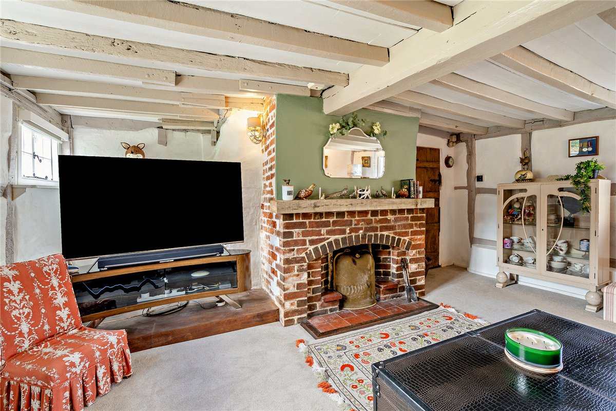 4 bedroom house, Lower Green, Inkpen RG17 - Available