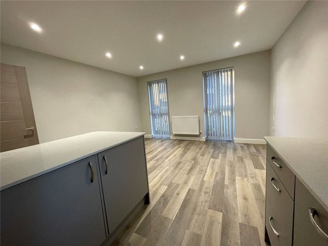 1 bedroom flat, Steel Close, Newtown Road RG14 - Sold STC