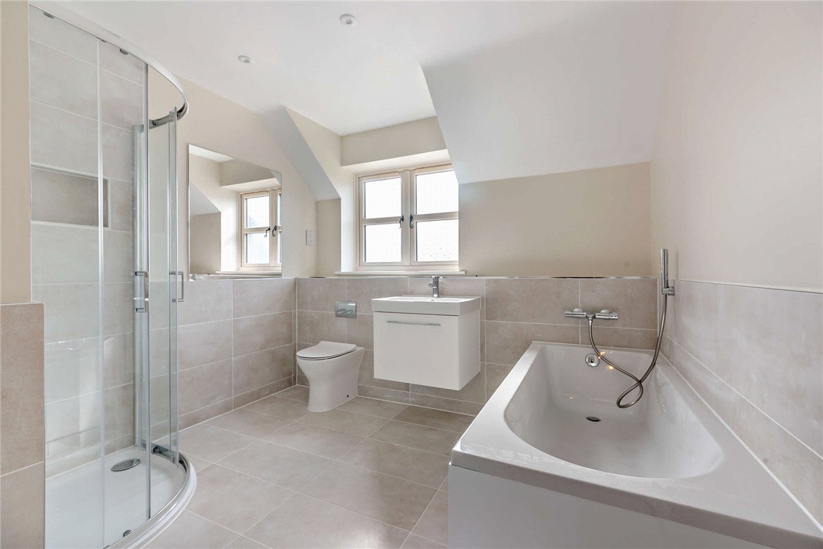 3 bedroom house, Ram Alley, Ashford Hill RG19 - Available