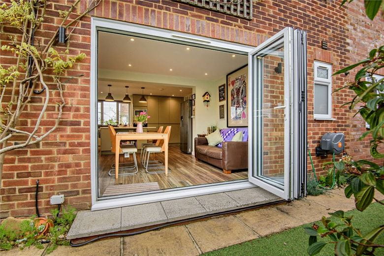 4 bedroom house, King John Road, Kingsclere RG20 - Available