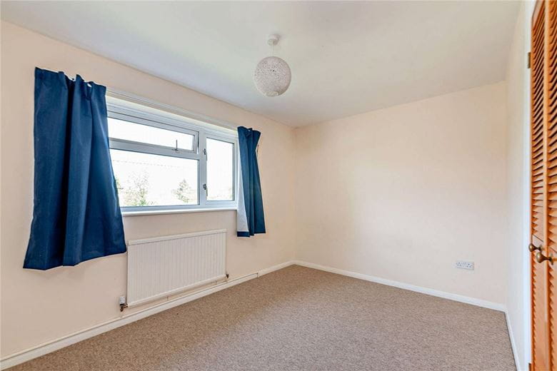 3 bedroom house, Gore End Road, Ball Hill RG20 - Available