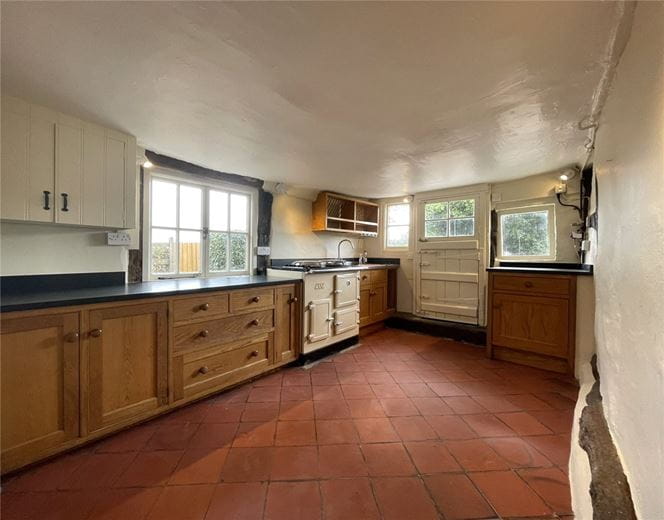 2 bedroom house, Highclere Street, Highclere RG20 - Let Agreed
