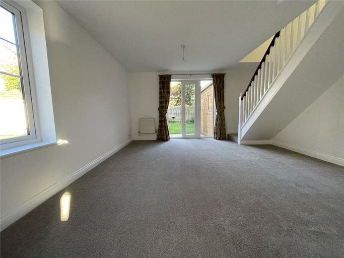 2 bedroom house, Newbury, Berkshire RG14 - Available
