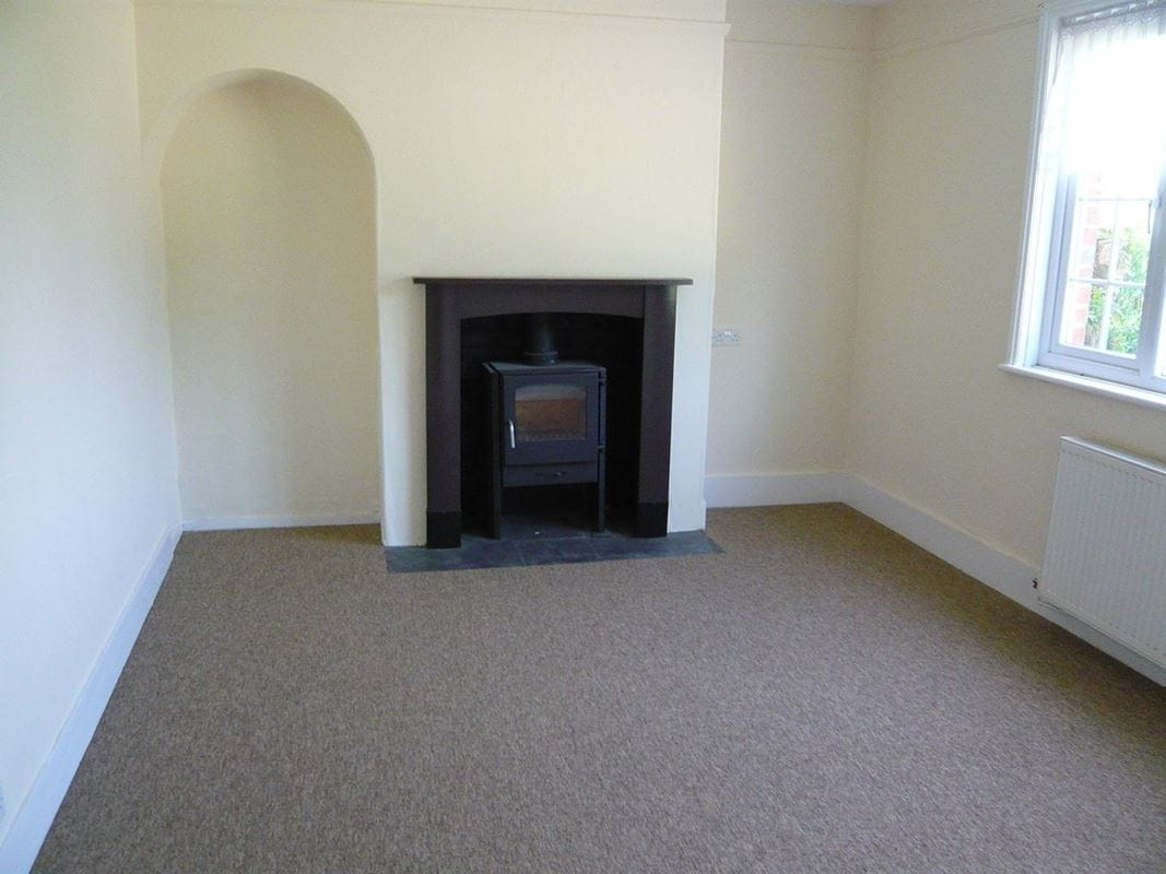 3 bedroom cottage, Marlston Hermitage, Thatcham RG18 - Let Agreed