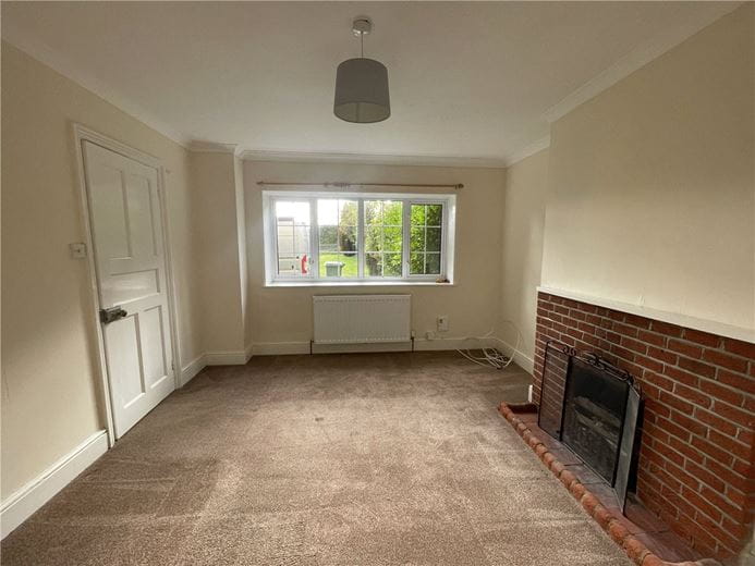 3 bedroom house, Marlston Hermitage, Thatcham RG18 - Let Agreed