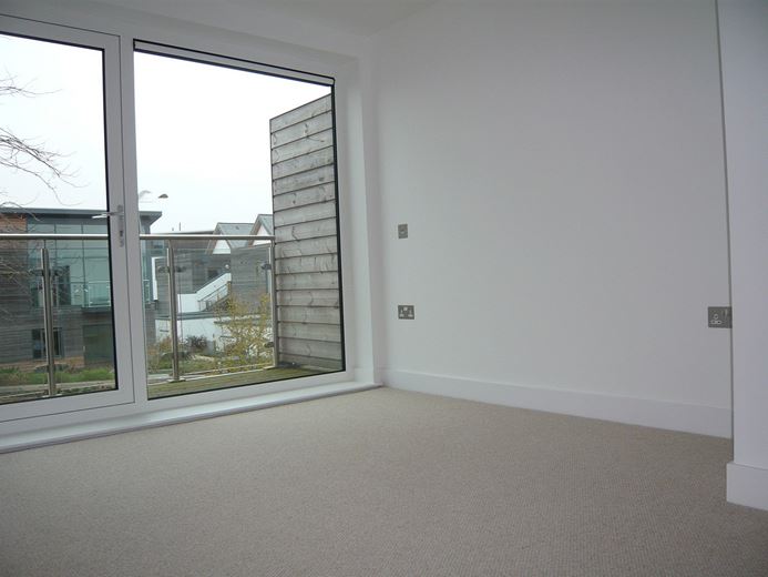 2 bedroom flat, Park Way, Newbury RG14