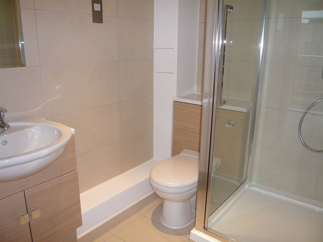 2 bedroom flat, Park Way, Newbury RG14