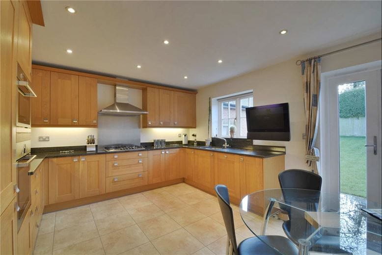 4 bedroom house, Brimpton, Berkshire RG7