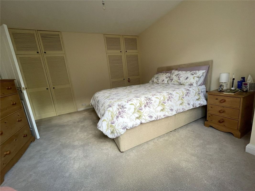 4 bedroom house, Newbury, Berkshire RG14 - Let Agreed