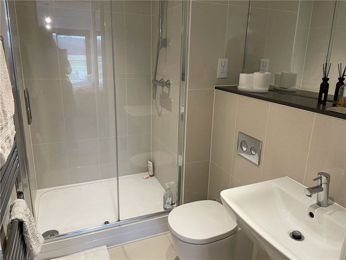 2 bedroom flat, Kingman Way, Newbury RG14