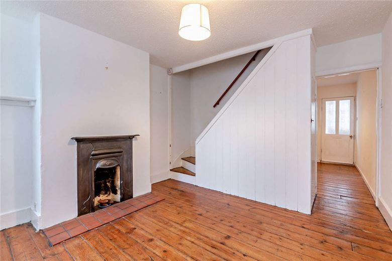 2 bedroom house, Newbury, Berkshire RG14 - Available