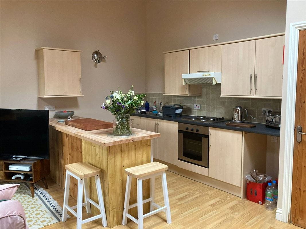 2 bedroom flat, Ashford Hill, Thatcham RG19