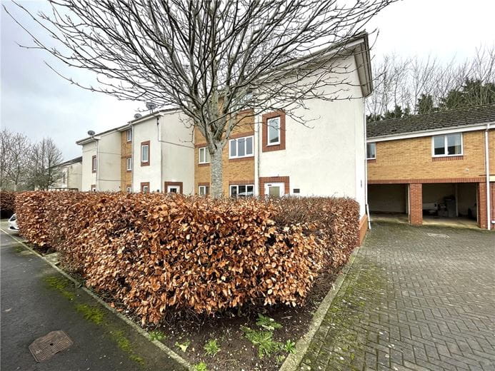 2 bedroom flat, Thatcham, Berkshire RG19 - Under Offer