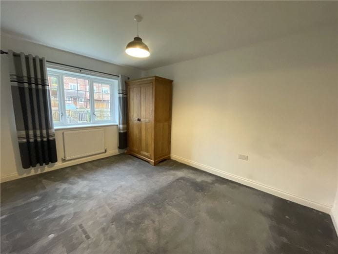 2 bedroom house, Woolhampton, Reading RG7 - Available