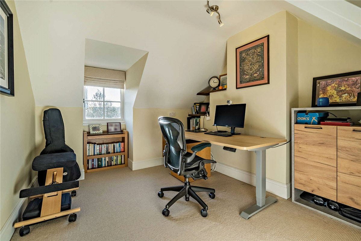 6 bedroom house, Cat Street, East Hendred OX12 - Available