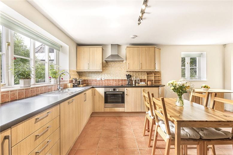 4 bedroom house, Five Acres, Murcott OX5 - Available