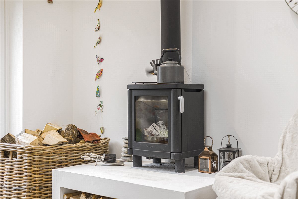 4 bedroom house, Bellamy Close, Southmoor OX13 - Sold