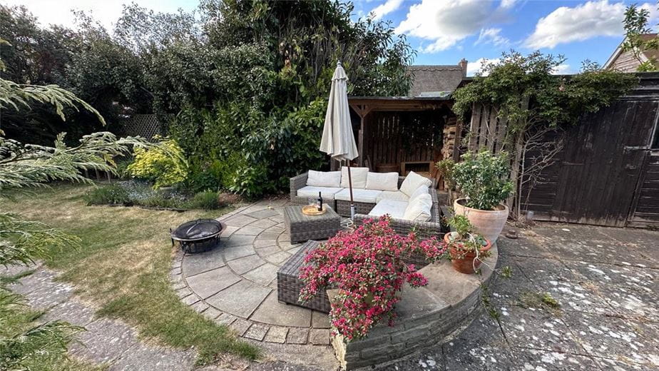 4 bedroom house, Bellamy Close, Southmoor OX13 - Sold