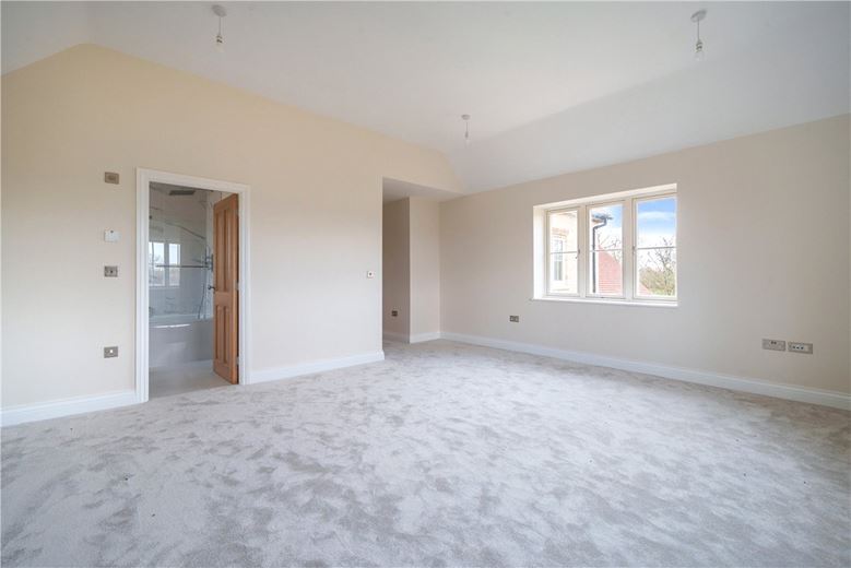 6 bedroom house, Southfields, Weston-on-the-Green OX25 - Sold STC