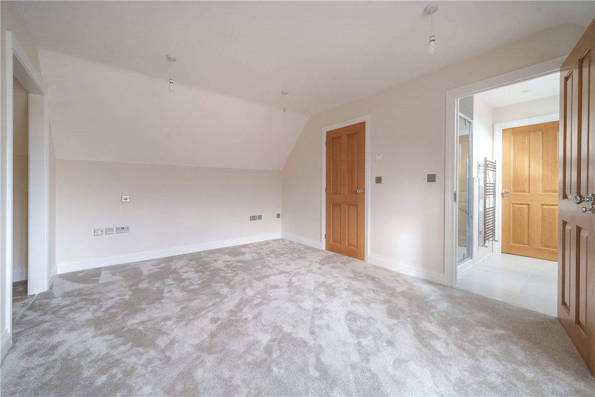 6 bedroom house, Southfields, Weston-on-the-Green OX25 - Sold STC