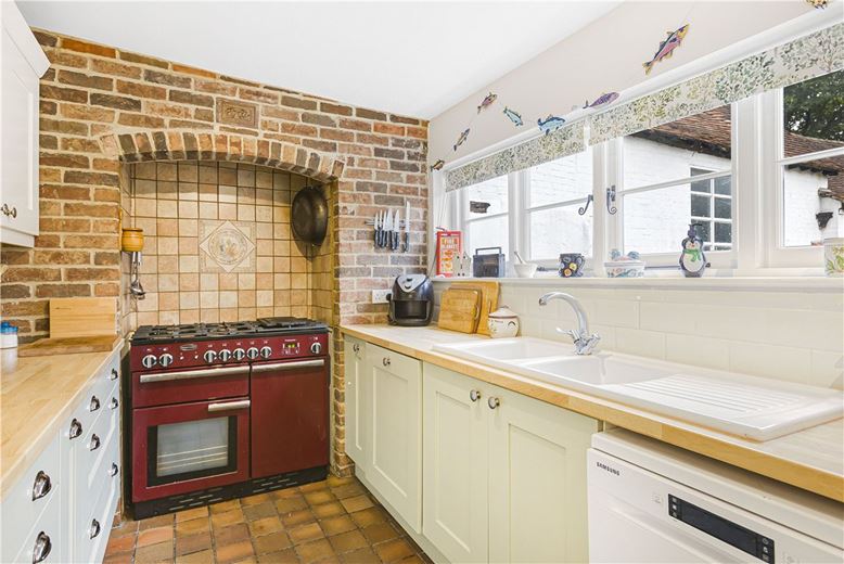 4 bedroom house, The Causeway, Steventon OX13 - Sold