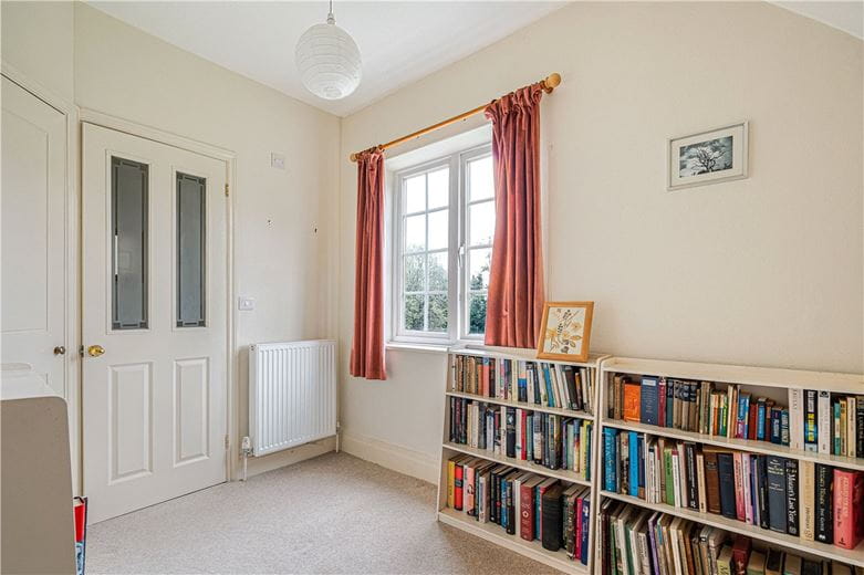 3 bedroom house, Bagley Wood Road, Kennington OX1 - Available