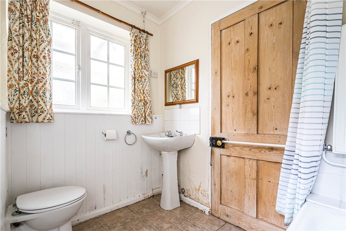 3 bedroom house, Bagley Wood Road, Kennington OX1 - Available