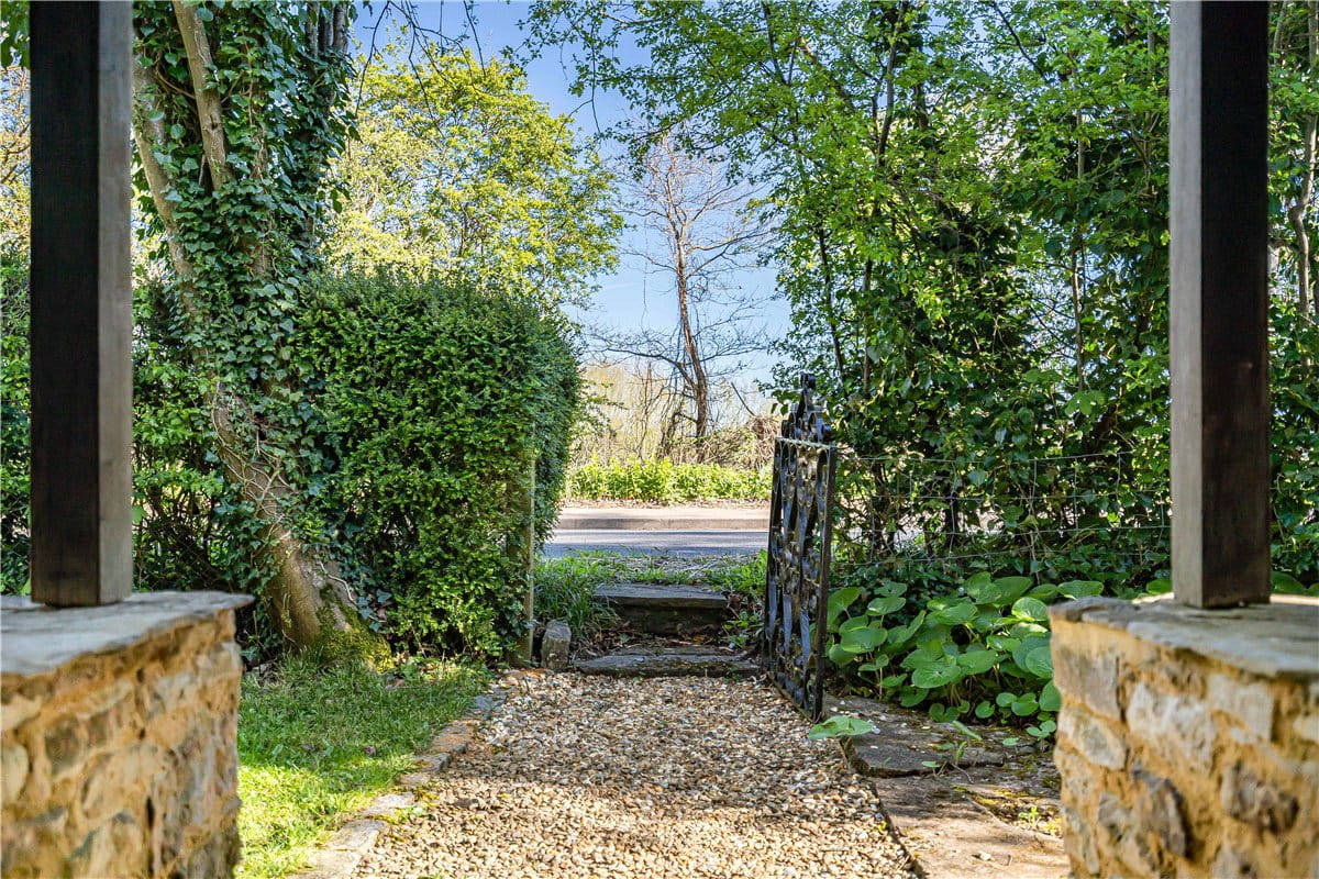 4 bedroom house, Station Road, Lower Heyford OX25 - Available