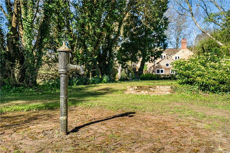 4 bedroom house, Station Road, Lower Heyford OX25 - Available