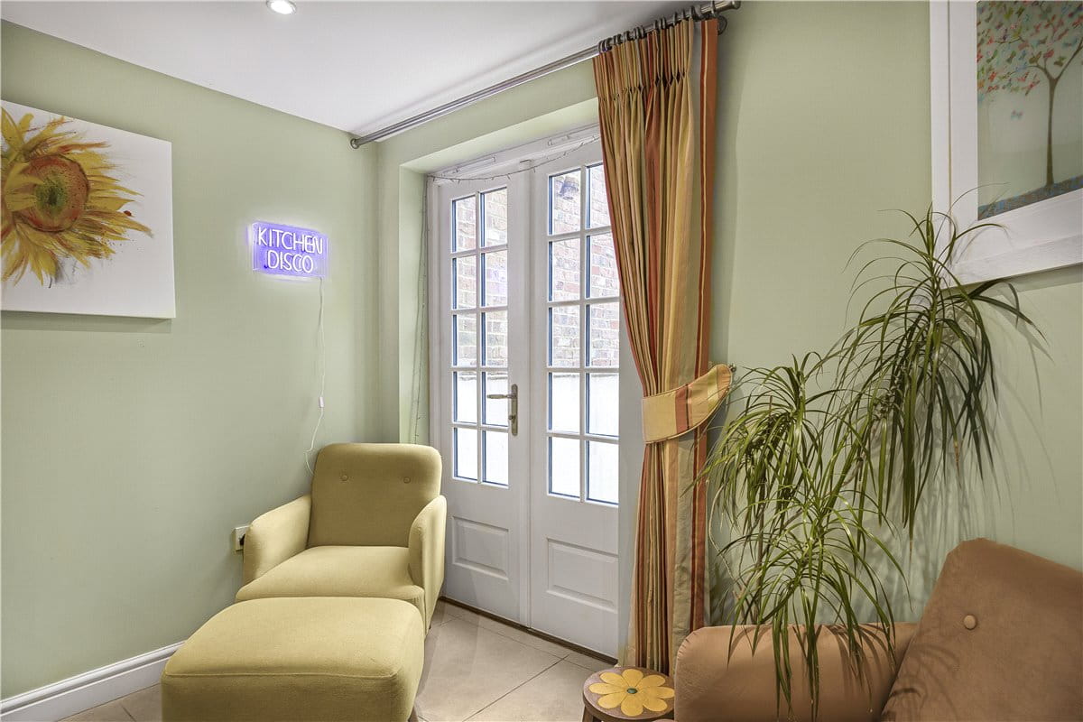 4 bedroom house, Chester Street, Oxford OX4 - Sold