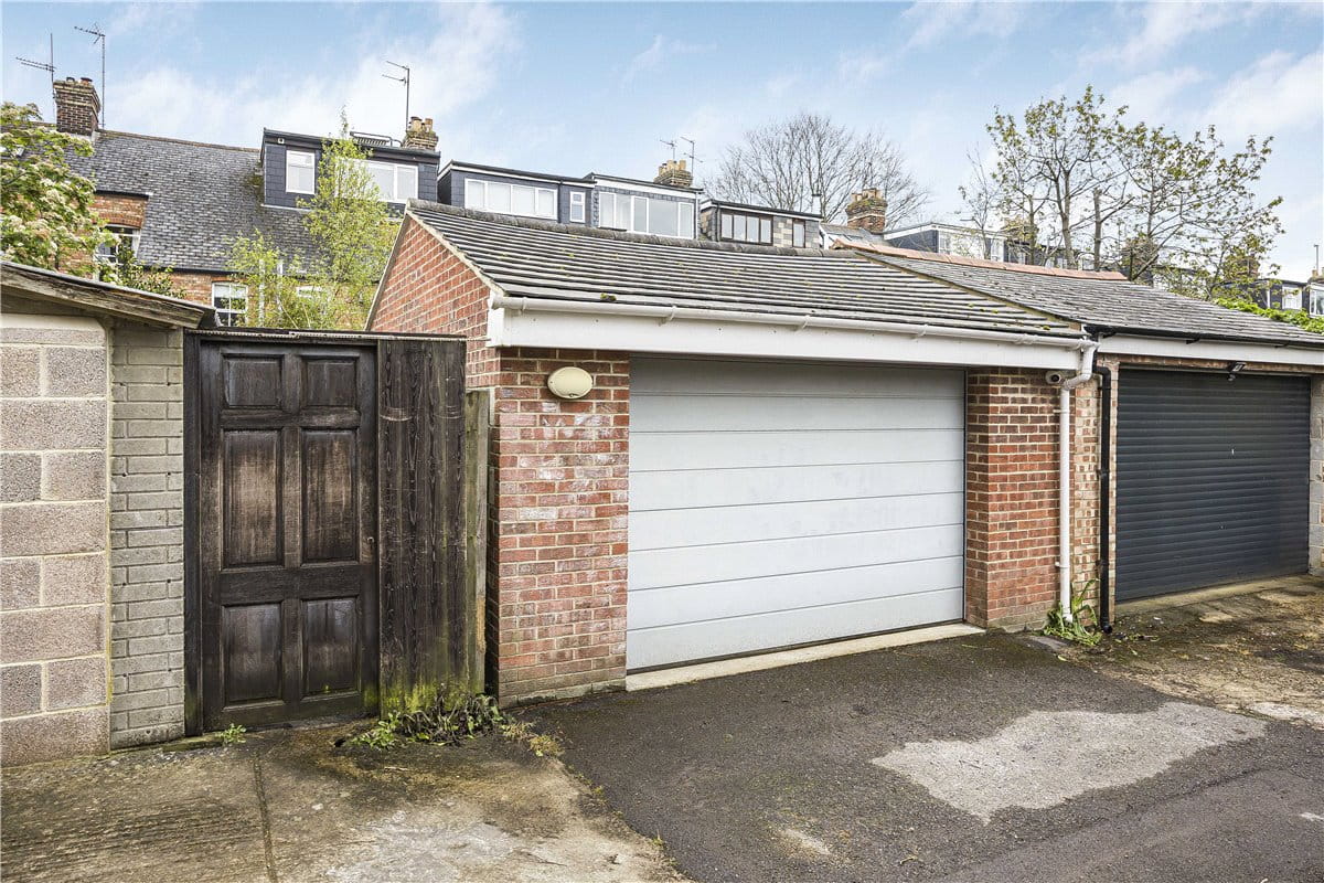 4 bedroom house, Chester Street, Oxford OX4 - Sold