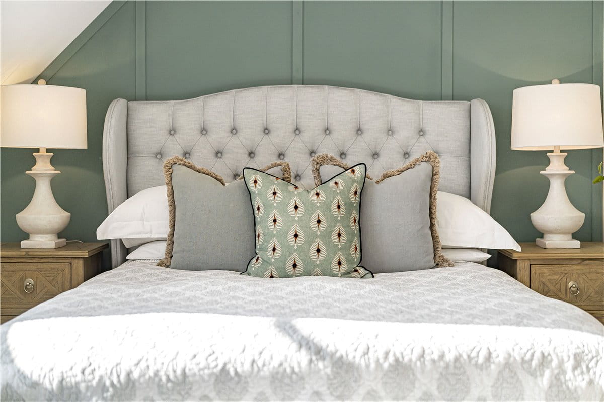 4 bedroom house, Shepherds Close, Weston-on-the-Green OX25 - Sold STC