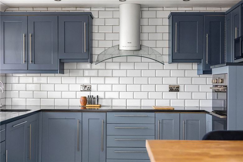 3 bedroom house, The Causeway, East Hanney OX12 - Available