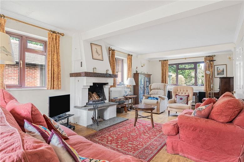 4 bedroom house, Bagley Wood Road, Kennington OX1 - Available