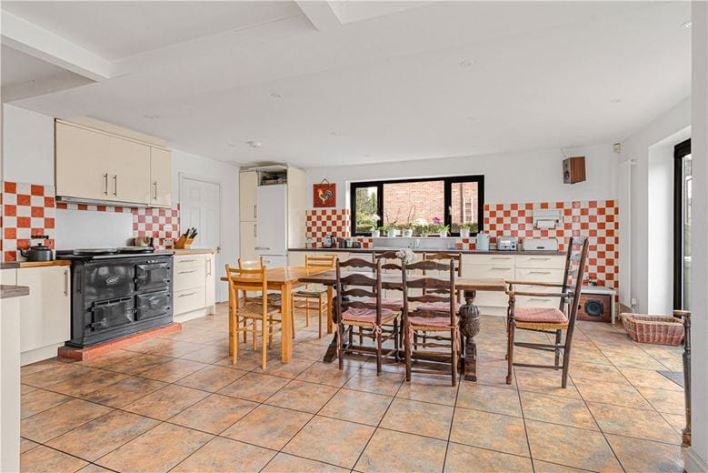 4 bedroom house, Bagley Wood Road, Kennington OX1 - Available