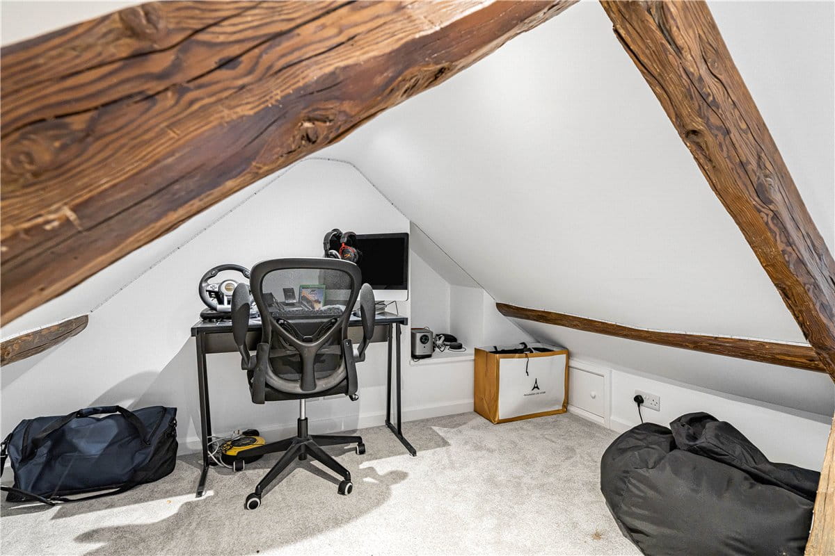 4 bedroom house, Weston Road, Bletchingdon OX5 - Available