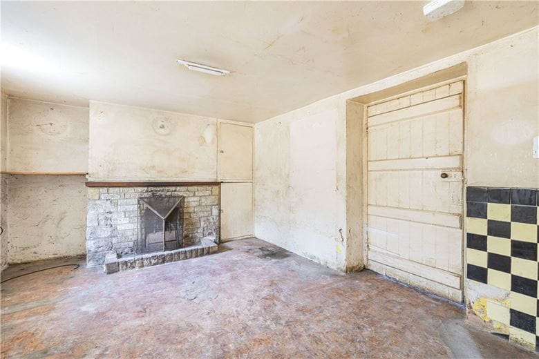 3 bedroom cottage, Barnard Gate, Witney OX29 - Available