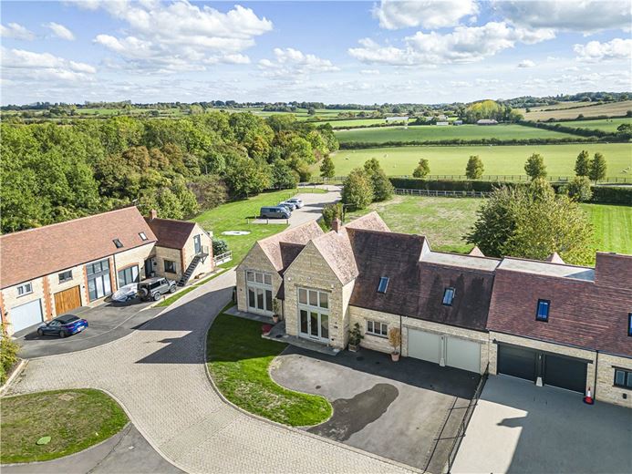 4 bedroom house, Ingleby Paddocks, Enslow OX5 - Available