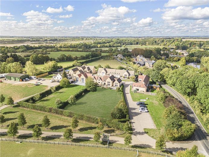 4 bedroom house, Ingleby Paddocks, Enslow OX5 - Available