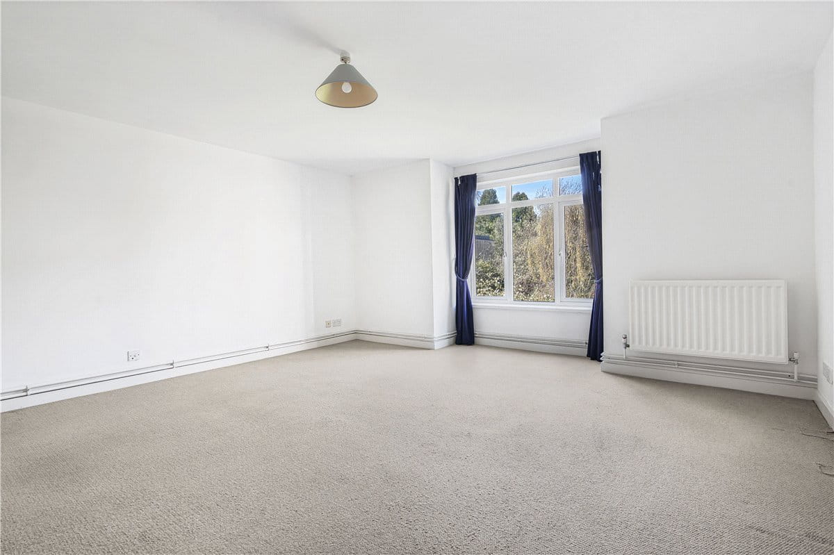 2 bedroom flat, Banbury Road, Oxford OX2 - Sold STC