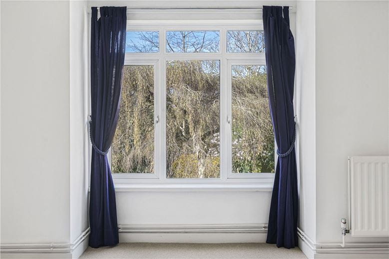 2 bedroom flat, Banbury Road, Oxford OX2 - Sold STC