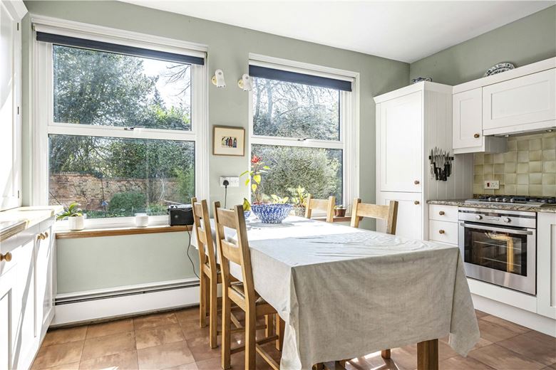 3 bedroom flat, Banbury Road, Oxford OX2 - Sold STC