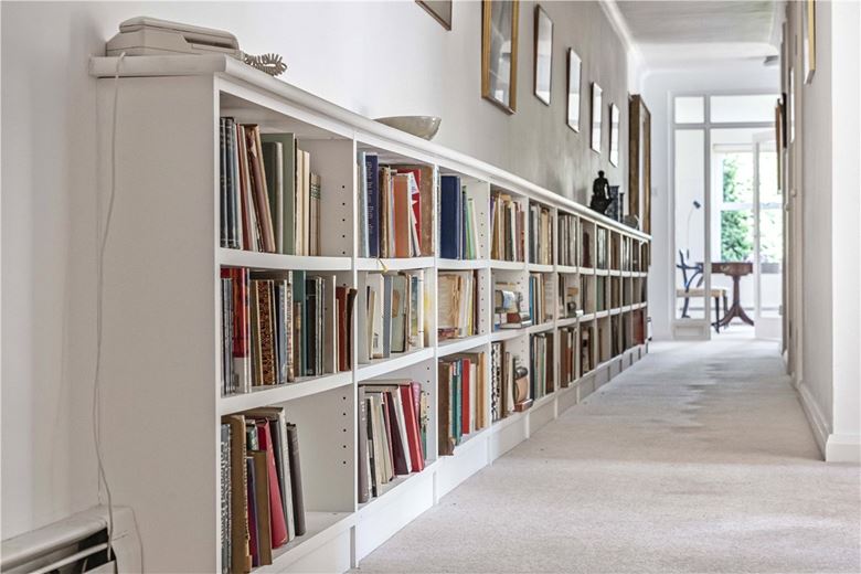 3 bedroom flat, Banbury Road, Oxford OX2 - Sold STC