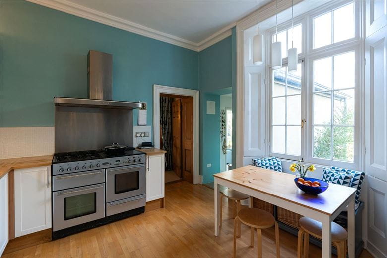 5 bedroom house, Station Yard, Steventon OX13 - Available