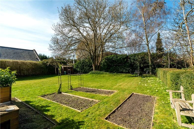 5 bedroom house, Station Yard, Steventon OX13 - Available